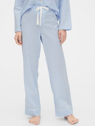 Afgekeurd Verbanning omringen Fashion Look Featuring BearPaw Slippers and Gap Pajamas by JulesStyleDiary  - ShopStyle