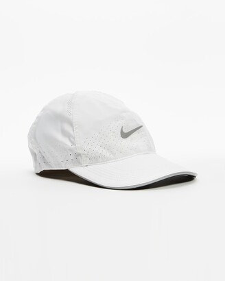 nike mesh running cap