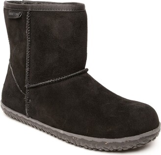 minnetonka winter boots