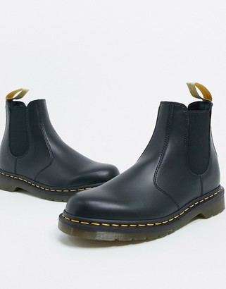 Dr. 2976 Chelsea boots in black - ShopStyle