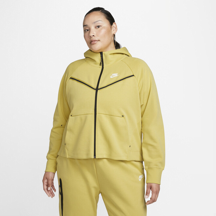 Nike Women's Sportswear Tech Fleece Windrunner Full-Zip Hoodie (Plus ...