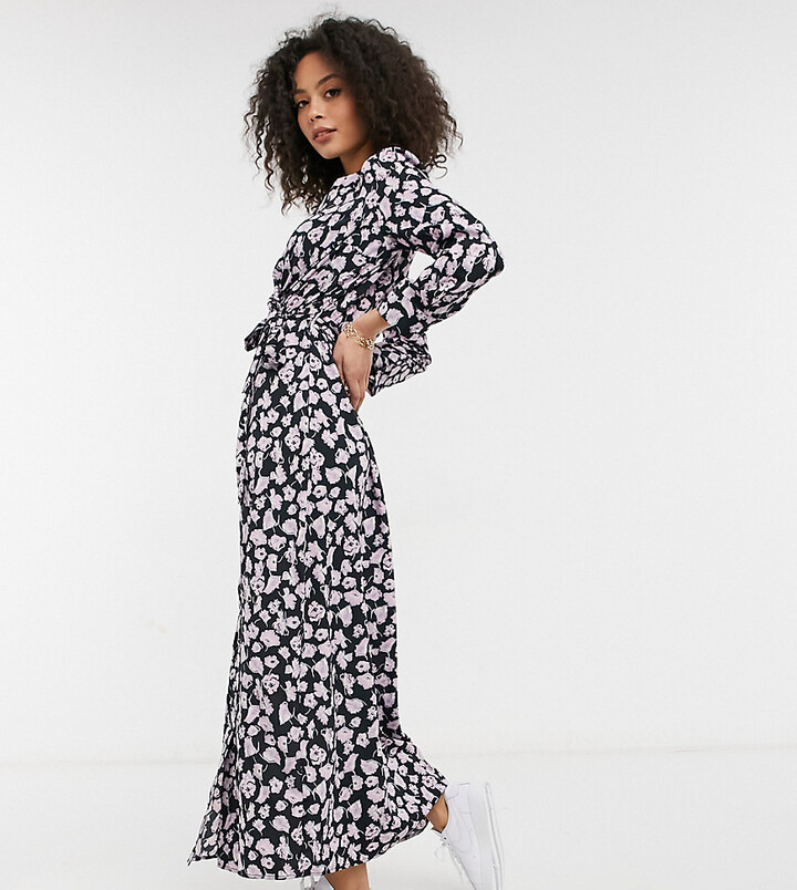 Vero Moda Tall exclusive maxi wrap dress in black and lilac floral -  ShopStyle