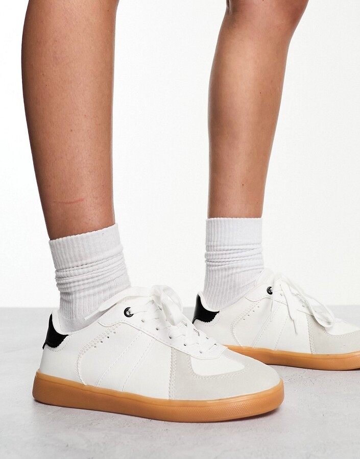 Stradivarius sneakers with gum sole in white - ShopStyle