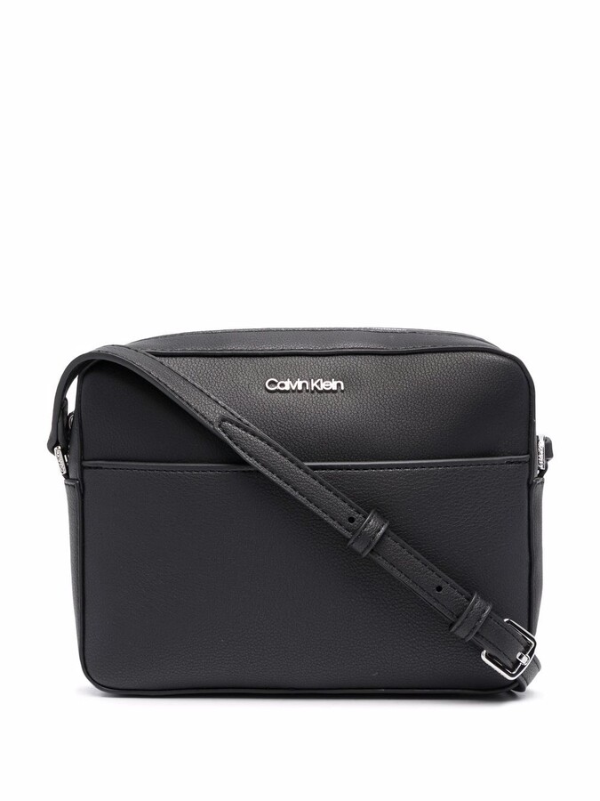 calvin klein must camera bolsa