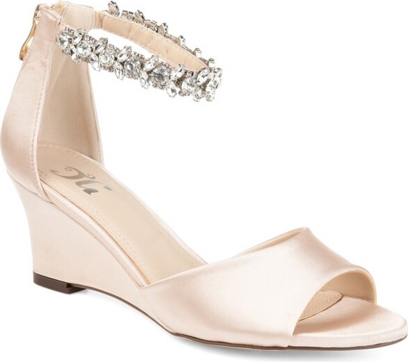 Journee Collection JourneeCollectionWomen'sConnorBackHeelZipOpenToeWedgeCream7.5