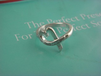 Tiffany & Co. 925 Sterling Silver Paloma Picasso Loving Heart Ring Size 5.5