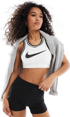 nike short bra