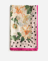 Thumbnail for your product : Dolce & Gabbana CAMELLIA-PRINT SILK SCARF (120 x 200)