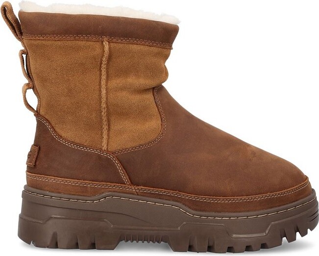 UGG Heritage Pull-On TrailGazer Boots