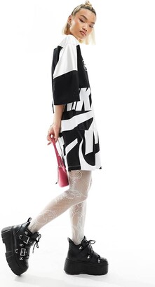 nike white t shirt dress