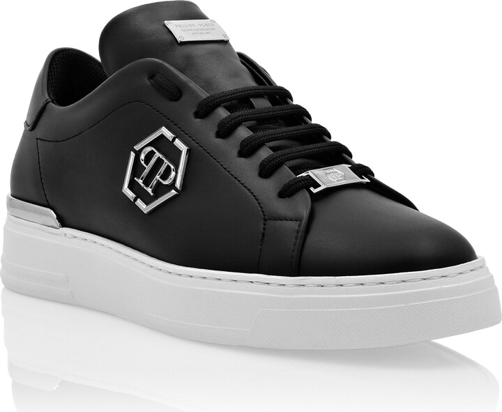 Philipp Plein Leather Lo-Top Sneaker Hexagon