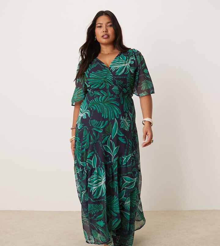 Hope & Ivy Plus flutter sleeve maxi wrap dress in turquoise palm print