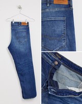 Thumbnail for your product : Jack and Jones Intelligence straight fit jeans in vintage wash
