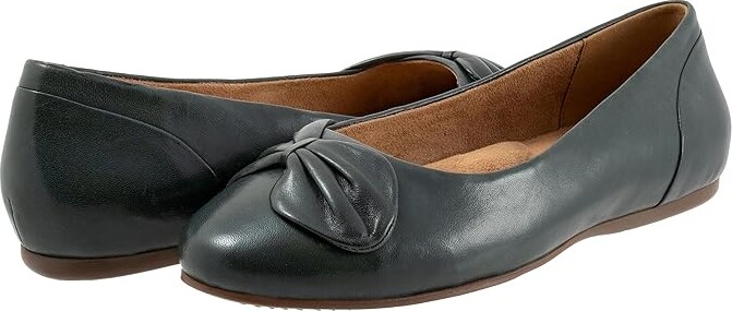 SoftWalk Sofia Women's Flat Shoes Dark Green : 8.5 N (AA), Leather