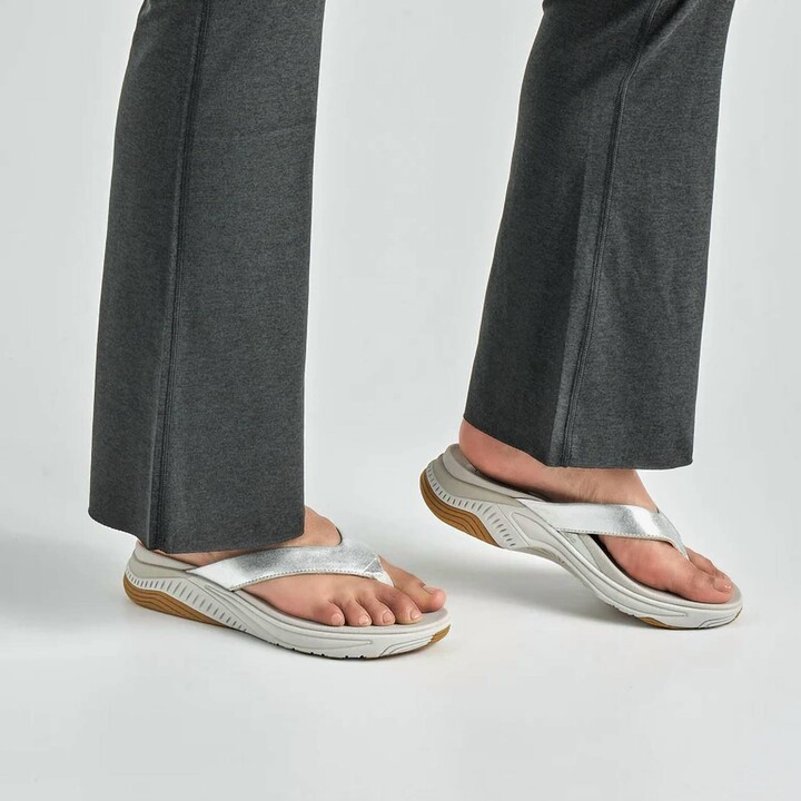 Women Rosemary Metallic Sandal In 911200 - Silver