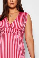 Thumbnail for your product : boohoo Plus Lola Stripe Plunge High Split Maxi Dress