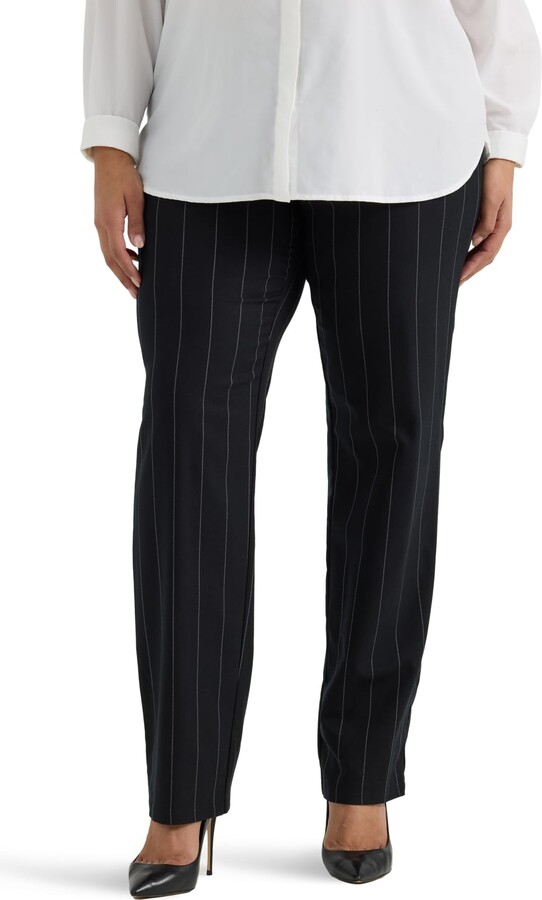 Lee Women's Plus Size Wrinkle Free Relaxed Fit Straight Leg Pant