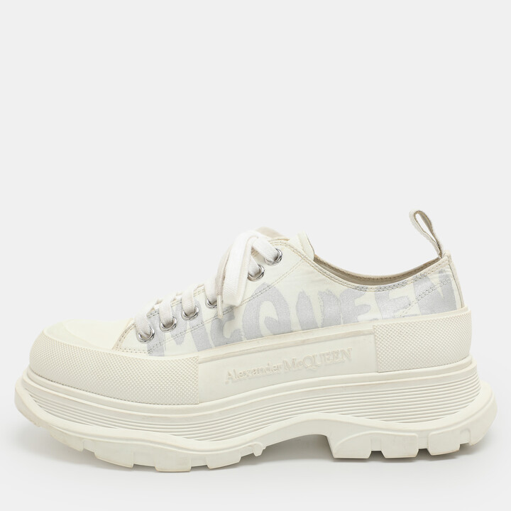 Alexander McQueen Tread Slick Size 40 White Canvas Lace Up Sneakers