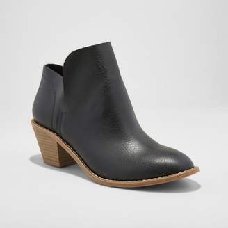 universal thread ankle boots
