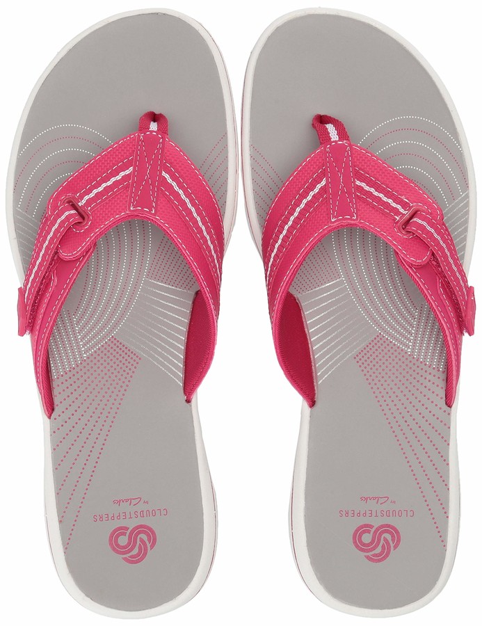 clarks pink flip flops