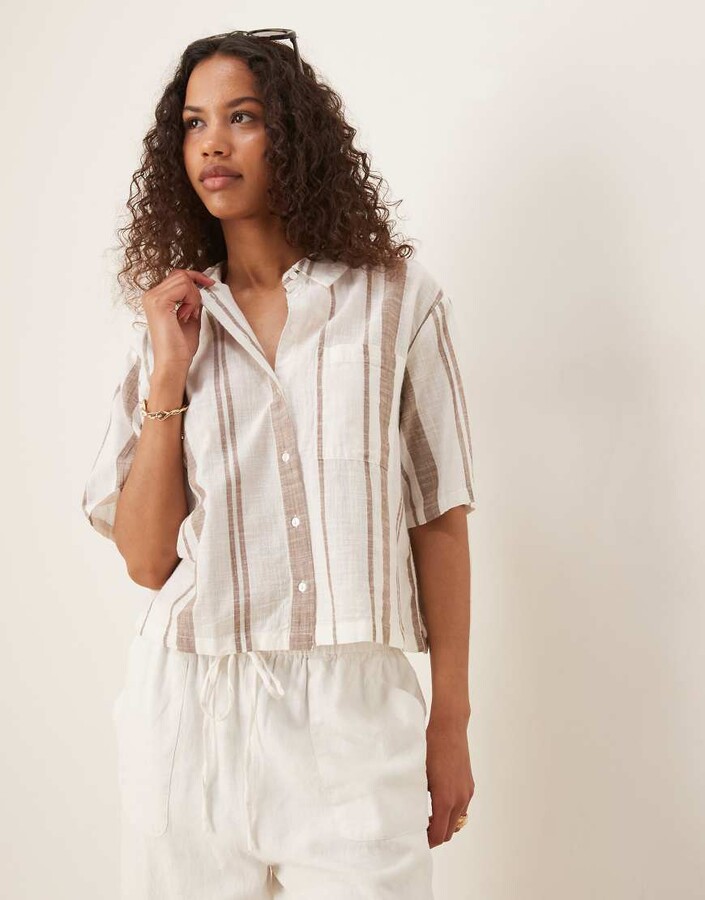JDY boxy shirt in beige stripe
