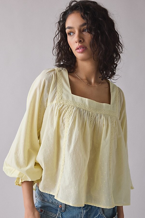 Kimchi & Blue Kimchi Blue Hazel Lace Trim Long Sleeve Babydoll Top in Yellow