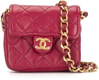 Chanel Pre Owned 1990s Mini Diamond Quilted Chain Pouch