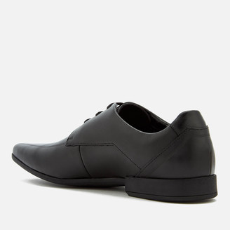 clarks square toe shoes