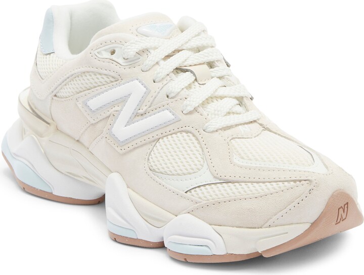 New Balance Gender Inclusive 9060 Sneaker