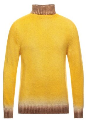 yellow turtleneck men