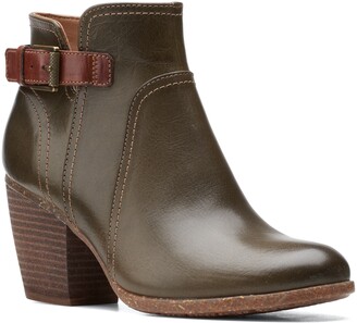 clarks shoes womens green