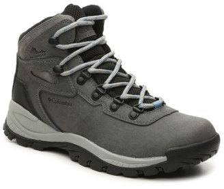 columbia trek shoes