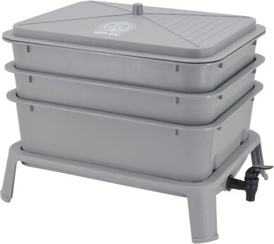 Arcadia Garden Products 7.9 Gallons Gal. Plastic Worm Bin
