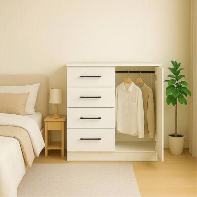 Latitude Run Robin Gentleman's Chest In White