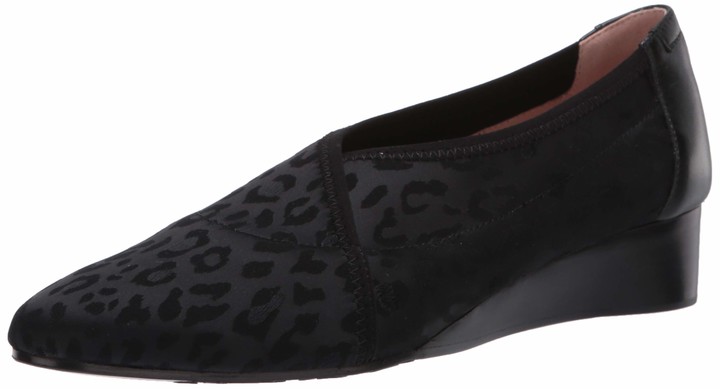 taryn rose wedge pump