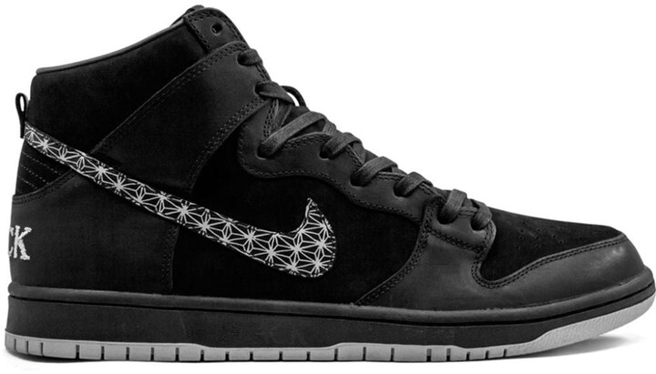 Nike x Black Bar Sb Zoom Dunk High Pro Qs sneakers - ShopStyle Trainers &  Athletic Shoes