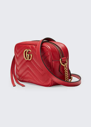 gucci gg marmont matelassé leather mini chain camera bag