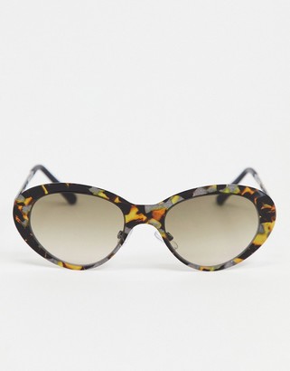 A. J. Morgan AJ Morgan oval style sunglasses in tortoise shell