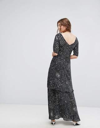 Lily & Lionel Tiered Maxi Dress In Celestial Print
