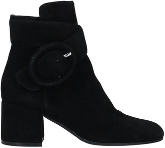 B | Private BPRIVATE Ankle boots