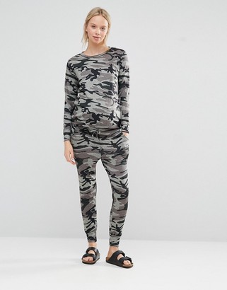 New Look Maternity Camoflage Jumper