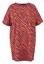 Thumbnail for your product : boohoo NEW Womens Plus Tiger Print T-Shirt Dress in Polyester 5% Elastane