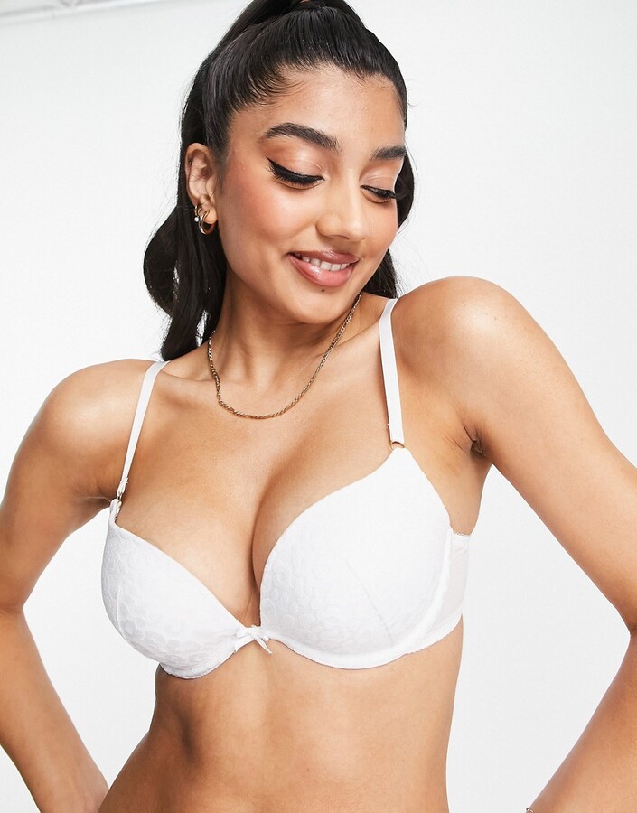 New Look 2 pack multiway strapless bra in black and nude