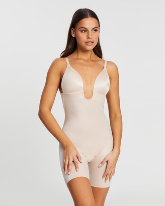 Spanx Women's Nude Bodysuits - Suit Your Fancy Plunge Low-Back Mid