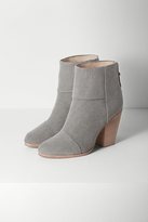 Thumbnail for your product : Rag and Bone 3856 Classic Newbury