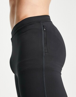 I skuffet fritid Reebok running essentials speedwick leggings in black - ShopStyle Pants