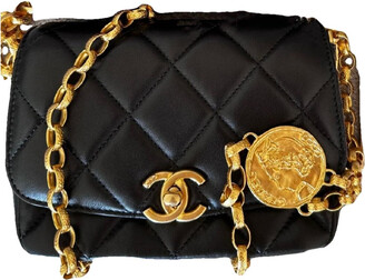 Chanel 2020 Tweed Maxi 19 Flap Bag - Black Shoulder Bags, Handbags -  CHA717428