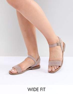 New Look Wide Fit Studded Flat Sandal