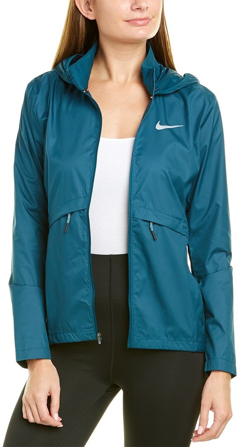 nike essential hooded jacket