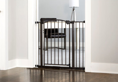 Regalo Arched Décor Safety Gate